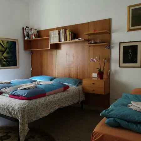 Wanderlust Bed & Breakfast Pisa